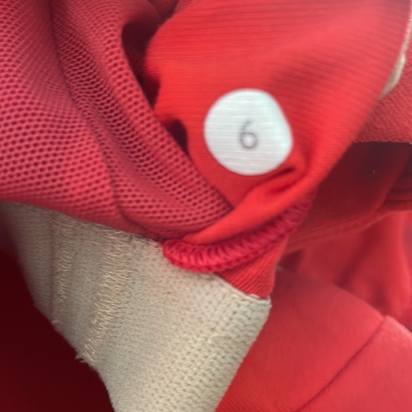 Lululemon Scoop Neck Tank Love Red - Picture 12 of 12